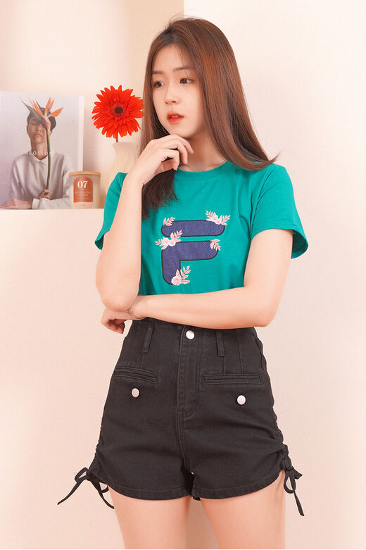 Denim F Capital Letter Floral Embroidered T Shirt (Green)